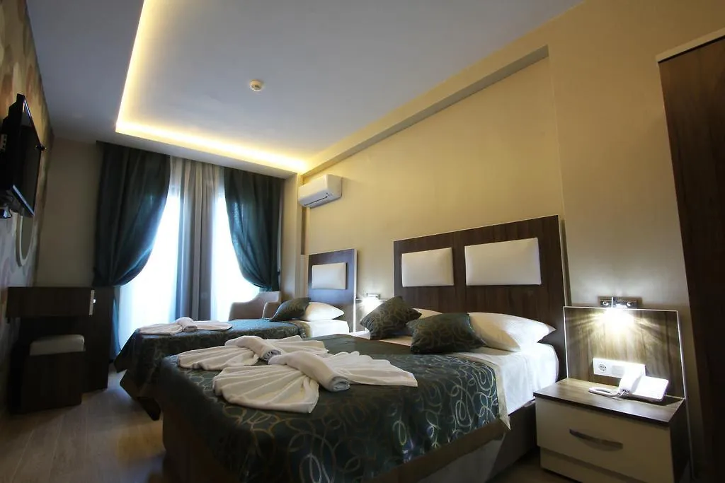 Inciler Hotel Altınoluk Turquia